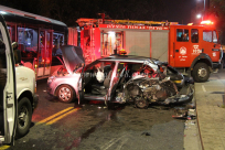  بالصور: 3 اصابات بحادث طرق مروّع بين مركبتين في مدينة يافا 